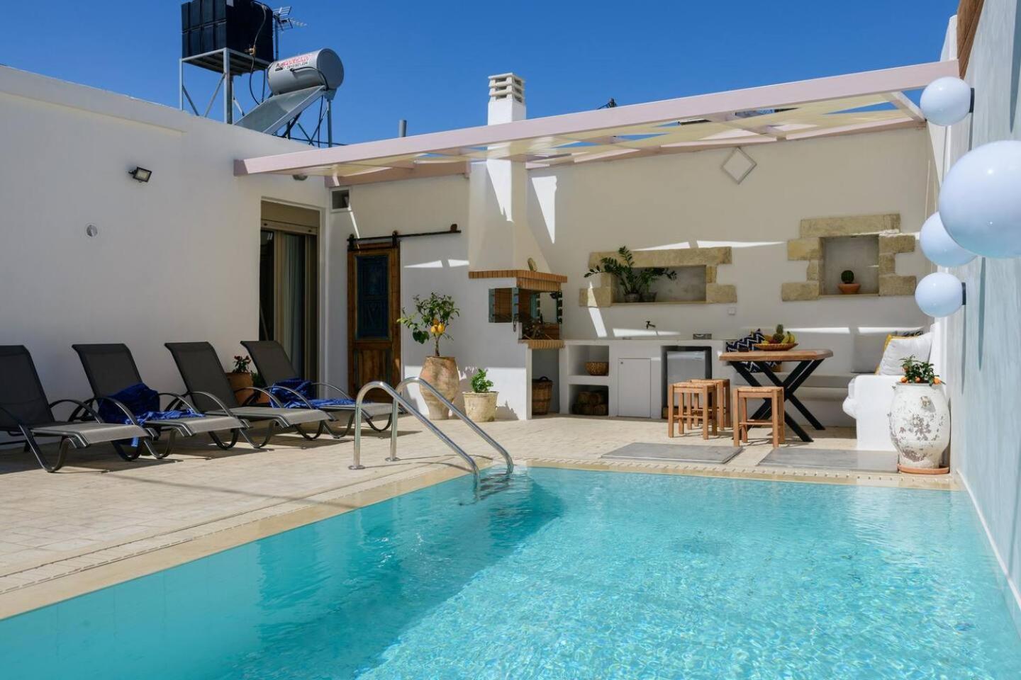 Chrisanthi Elegant Villa Pitsidia Exteriér fotografie